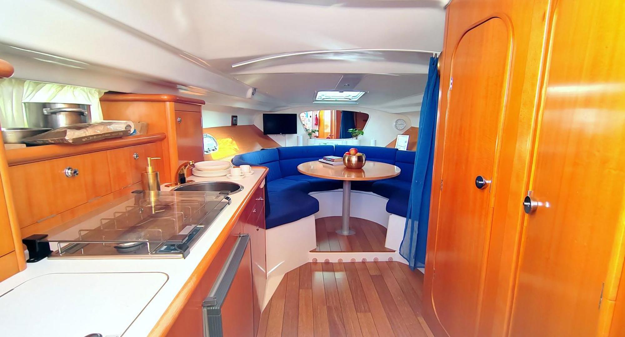 The Families Motor Yacht Spain Holiday home *